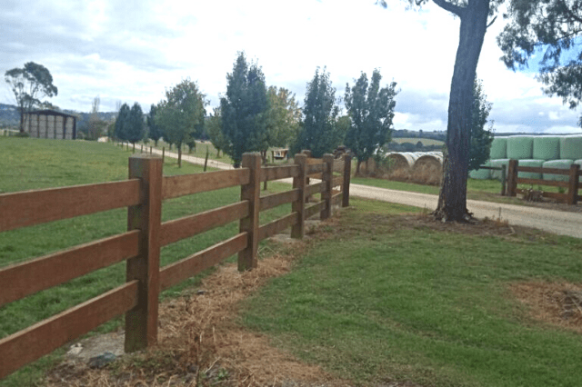 post and rail fencing drouin